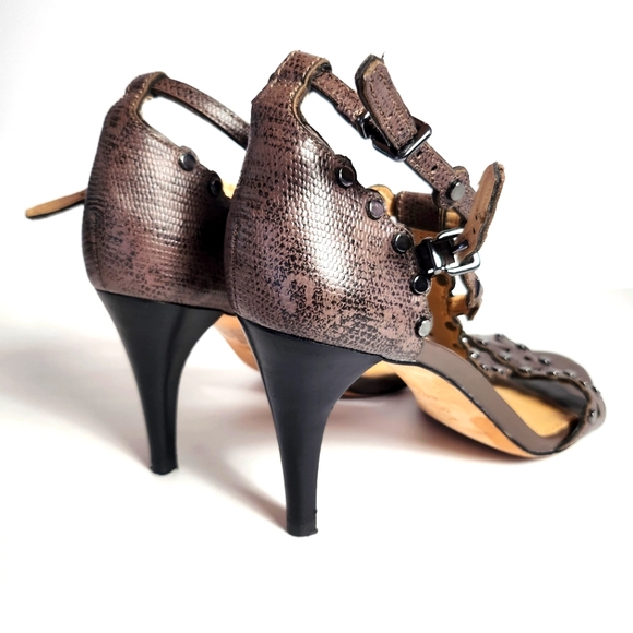 Antonio Melani Women's Stiletto High Heel T Strap Open Toe Gray Sandals. - Picture 3 of 10